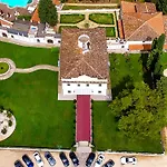 Tolomei & Отель 5*