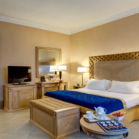 Hotel Tolomei & 5*