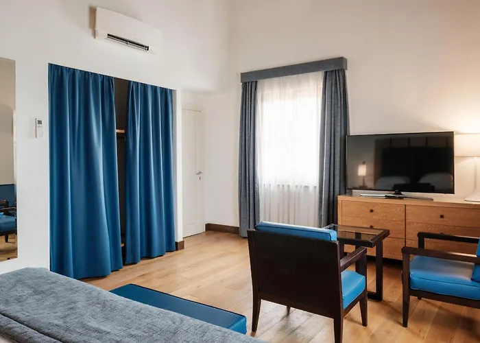 Tolomei & Отель Флоренция