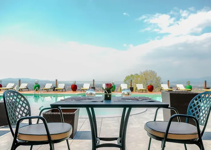 Tolomei & Отель